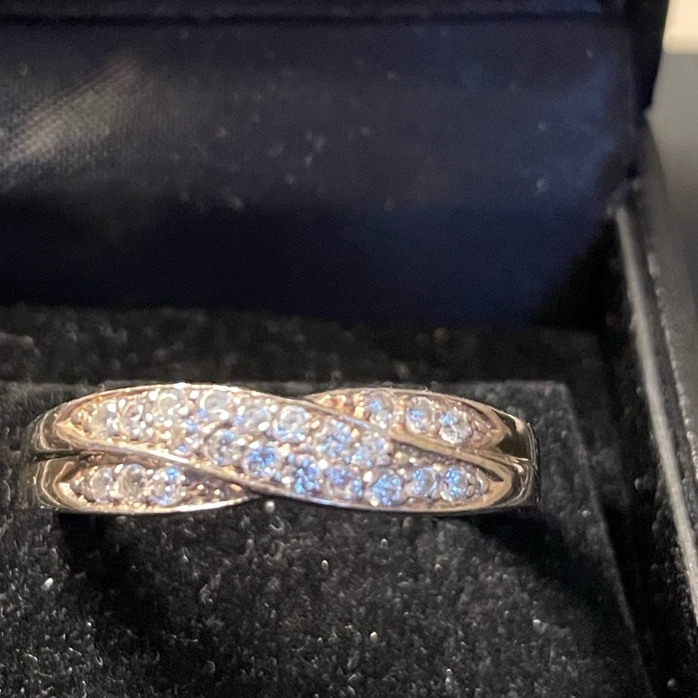 Women’s Sterling Silver 925 Ring With Crossover Design and CZ Pave Setting